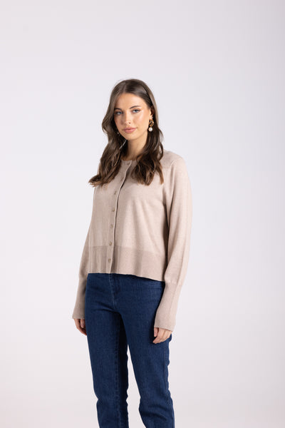 3096 cropped button cardi