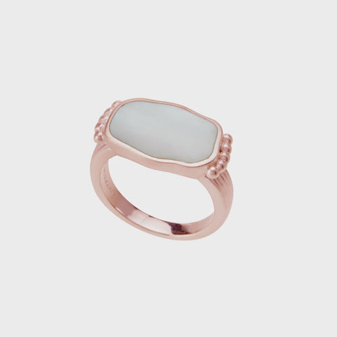 APRR17 Aphrodite goddess mother of pearl ring