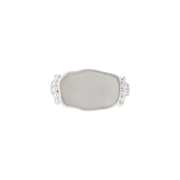 APSR16 Aphrodite goddess mother of pearl ring