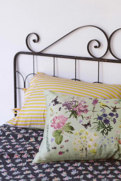 busy garden pillowcase set