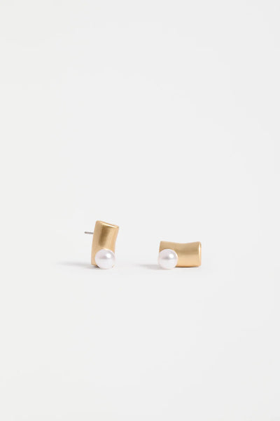 ELK ahas stud earring