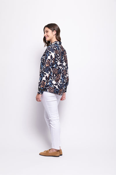 FO8128 on the strip shirt