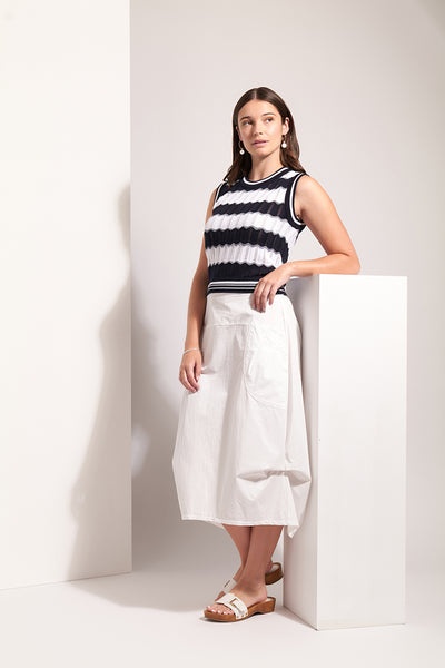 FO8358 in tucks skirt