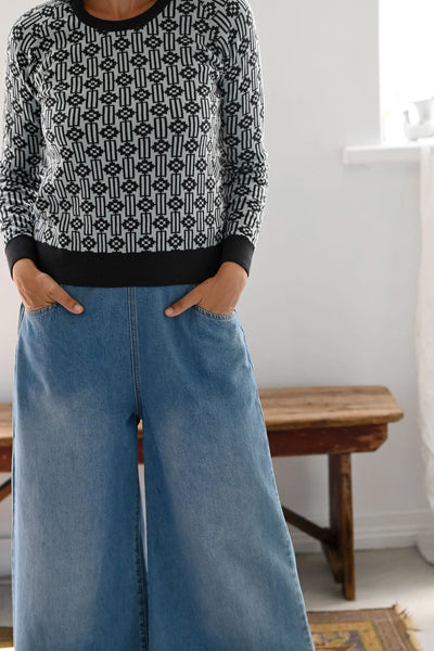 gwen jumper