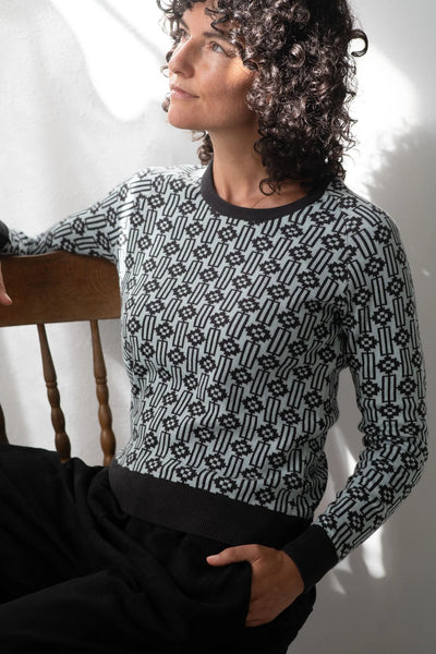 gwen jumper