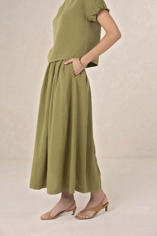 sola skirt