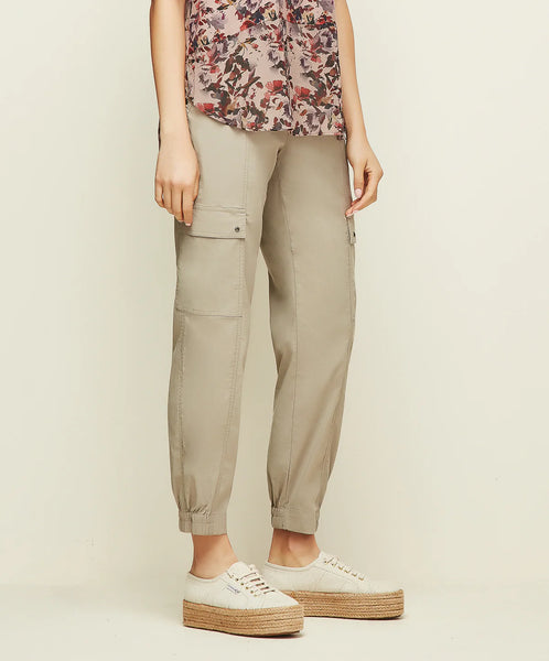 acrobat history pant